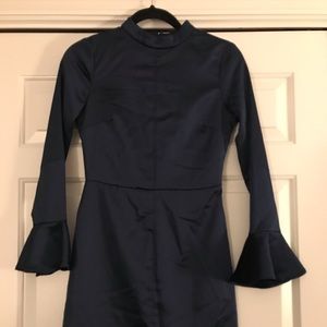 Zara Dress is great condition. New with tags.